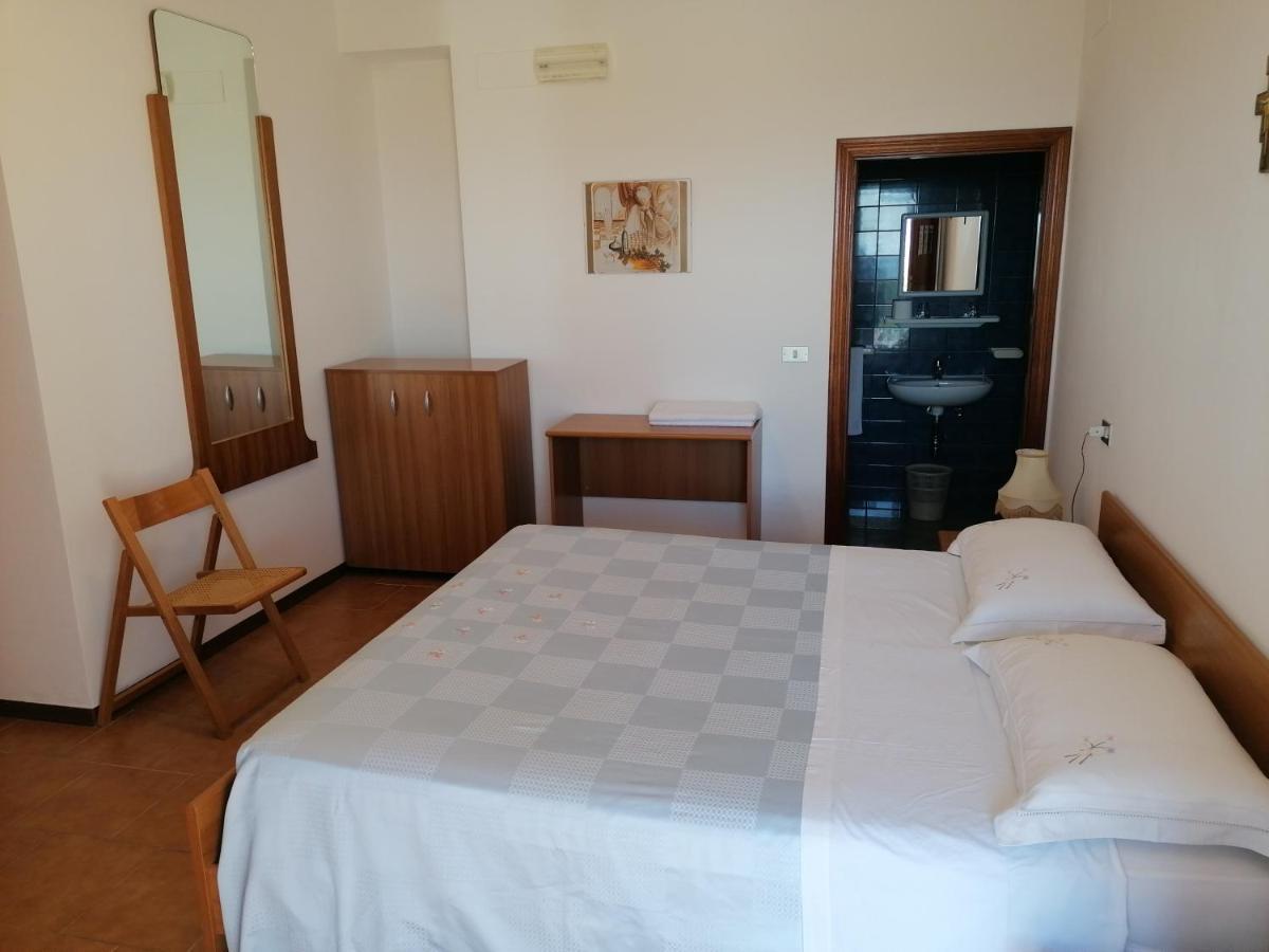 Camere Da Anna Maria Ассізі Номер фото